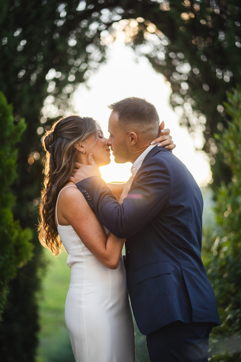 Couples session at sunset between Montpellier and Béziers