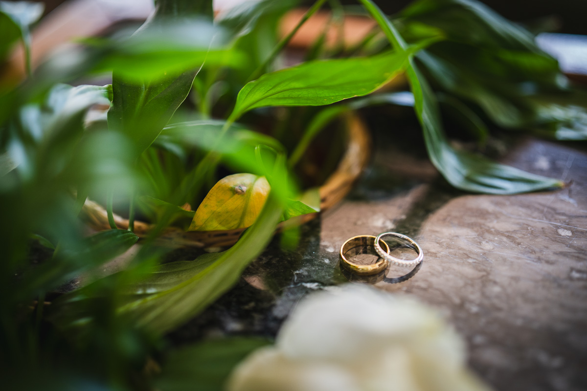 Detail of accessories and shoes, wedding at Halte en Cocagne in the Tarn