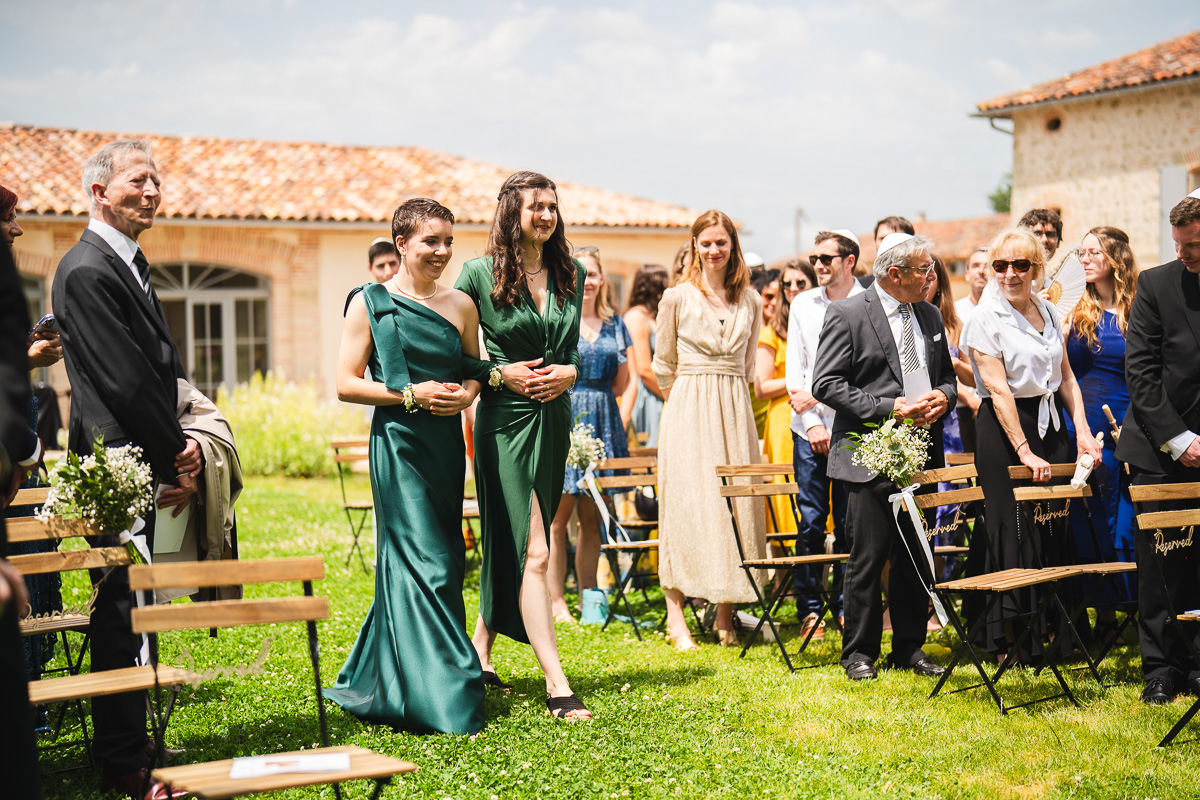 The groom arriving under the huppah at La Bélonie, Halte en Cocagne in the Tarn