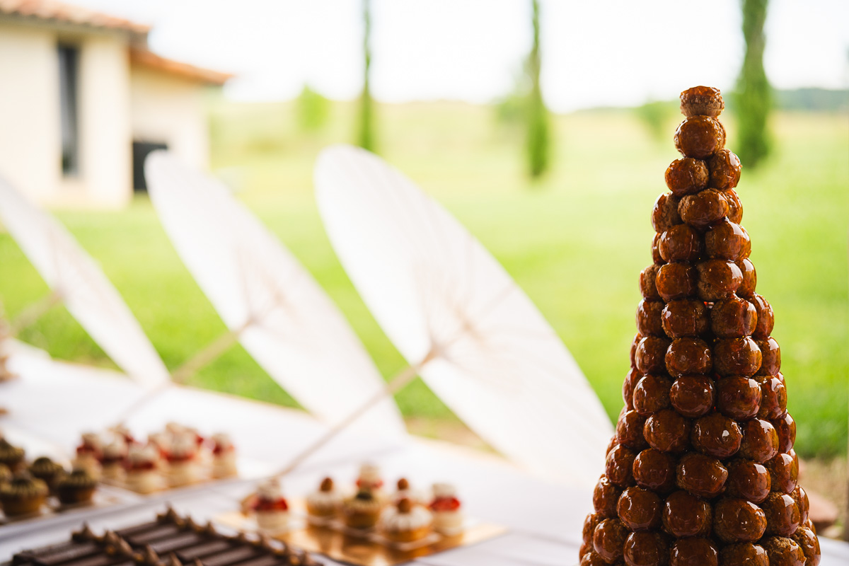 Perlette pastries during the wedding cocktail at La Bélonie, Tarn
