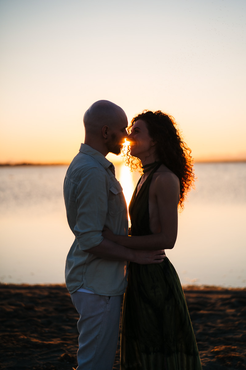 Couple portrait, engagement session at the Étang de Canet, Pyrénées-Orientales